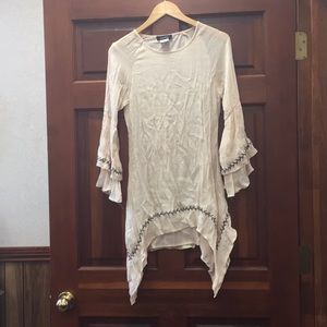 Bell sleeved tunic